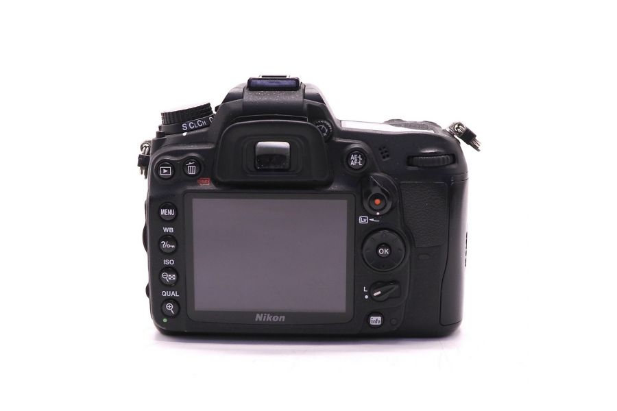 Nikon D7000 body (пробег 89505 кадров)