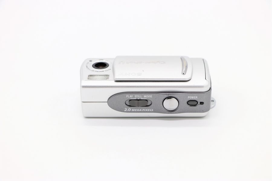 Sony Cyber-shot DSC-U20