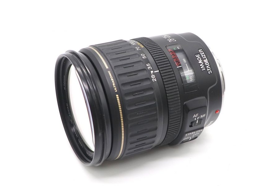 Canon EF 28-135mm f/3.5-5.6 IS USM