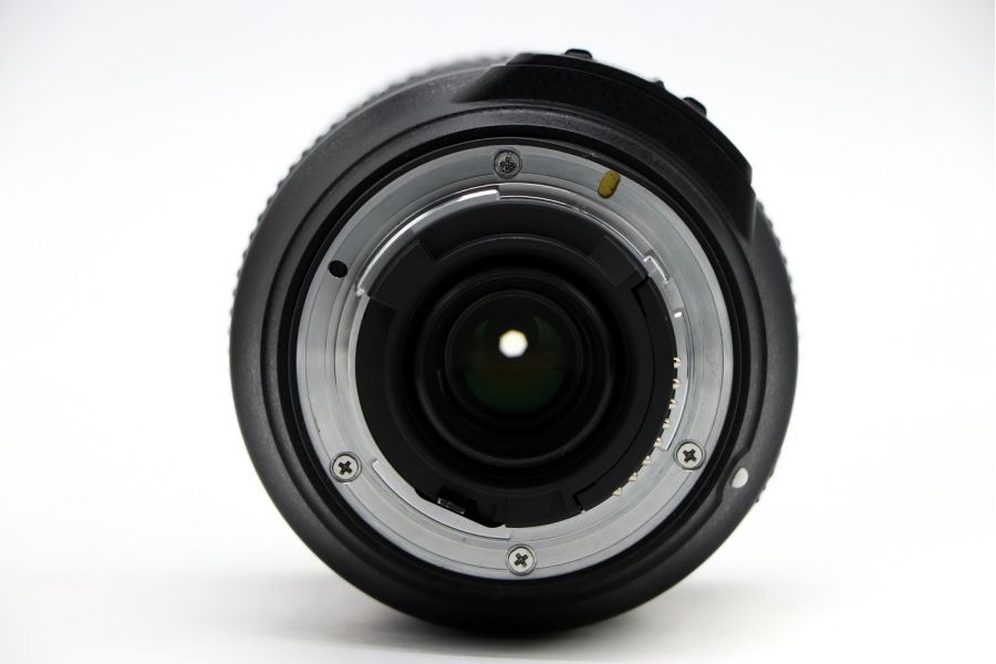 Nikon 24-85mm f/3.5-4.5G ED AF-S Nikkor в упаковке