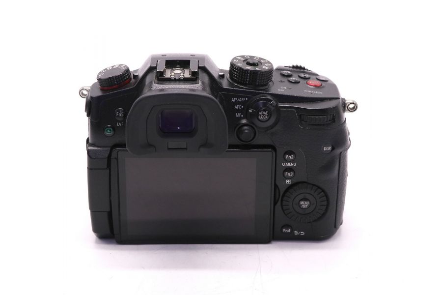 Panasonic Lumix DC-GH5S body в упаковке