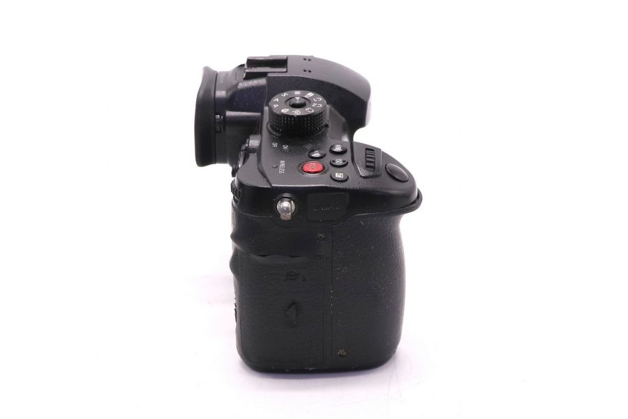 Panasonic Lumix DC-GH5S body в упаковке
