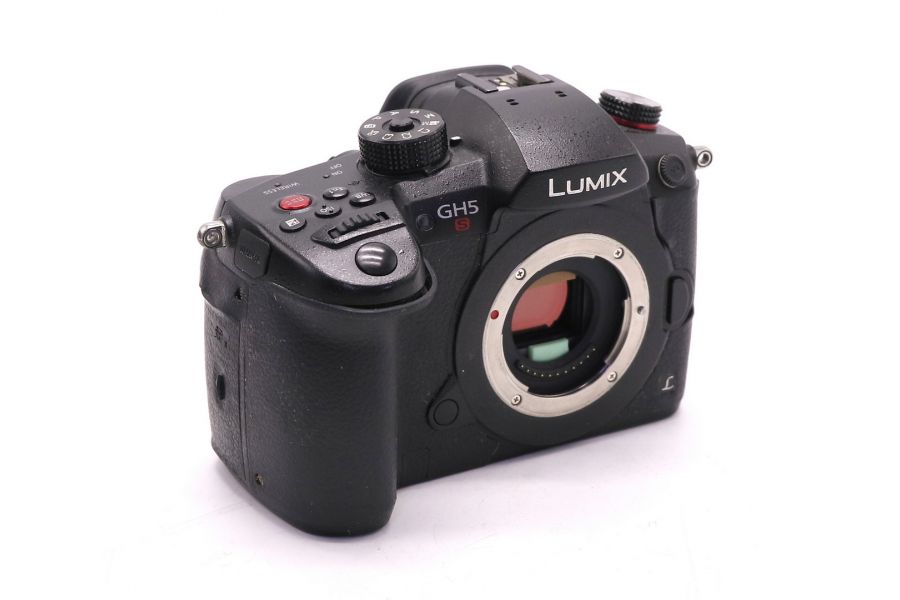 Panasonic Lumix DC-GH5S body в упаковке