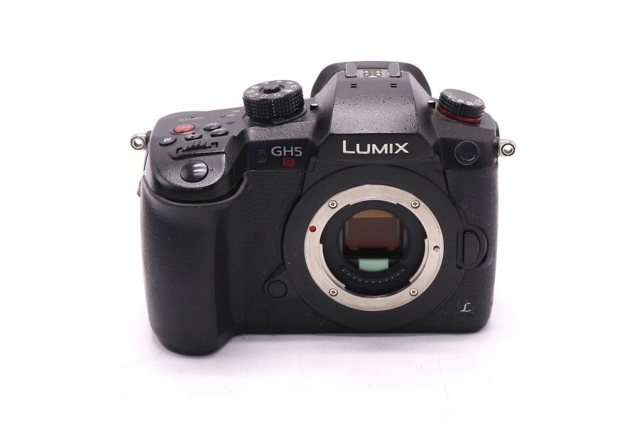 Panasonic Lumix DC-GH5S body в упаковке