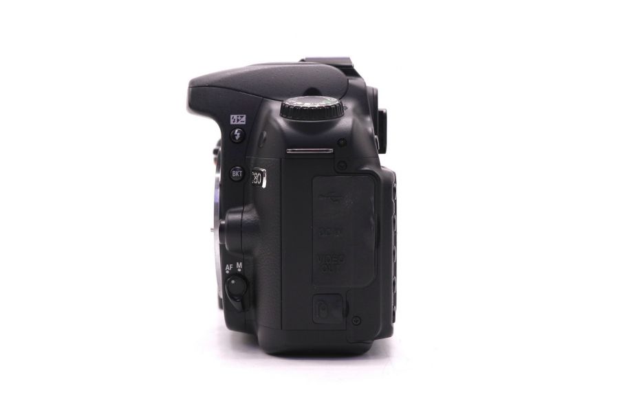 Nikon D80 body в упаковке (пробег 10985 кадров)
