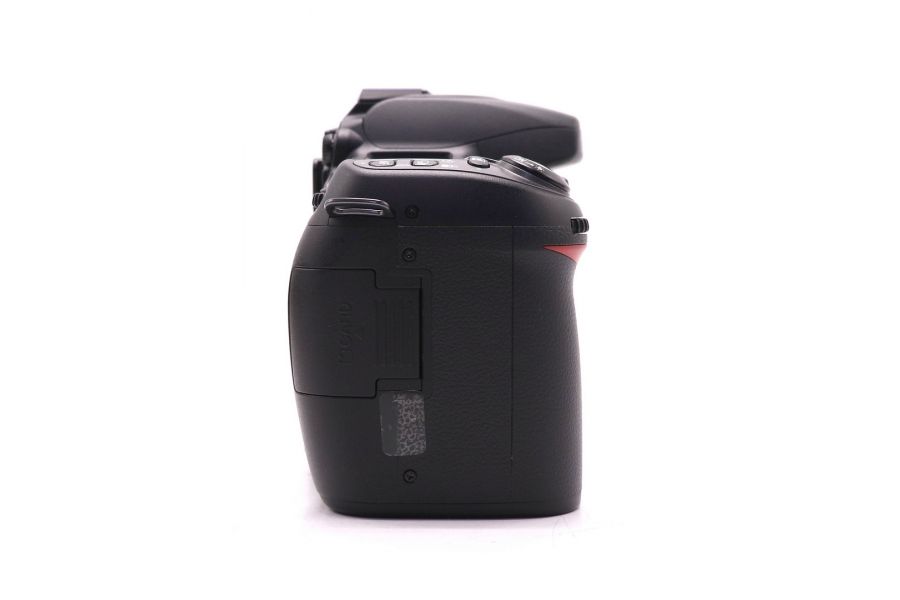 Nikon D80 body в упаковке (пробег 10985 кадров)