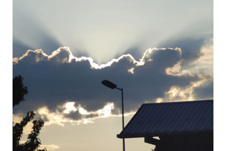 Kiron 3,8-5,6/28-210mm