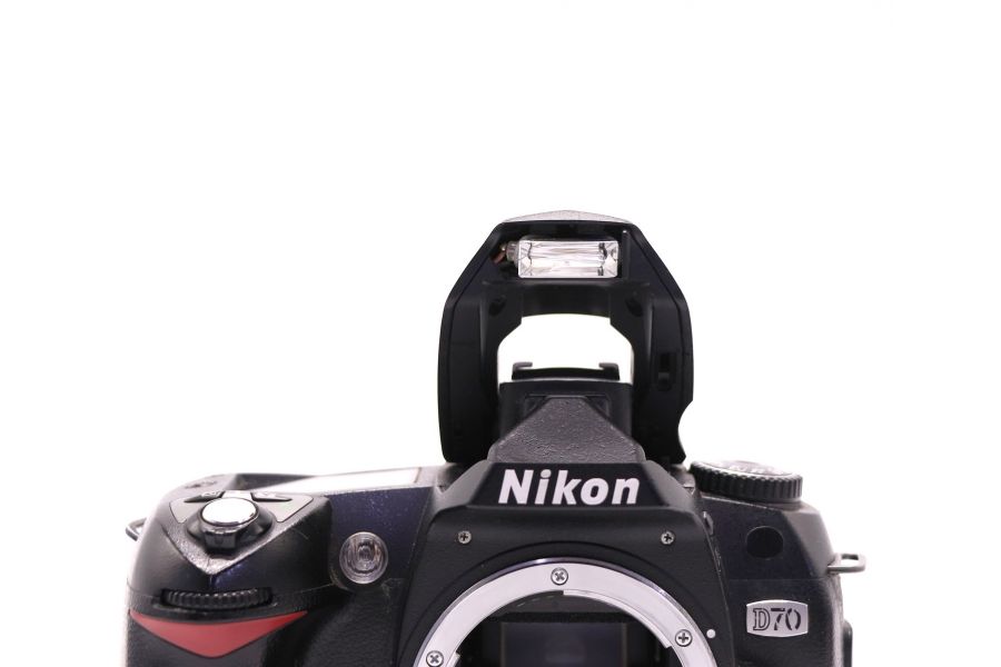 Nikon D70 body (пробег 25770 кадров)