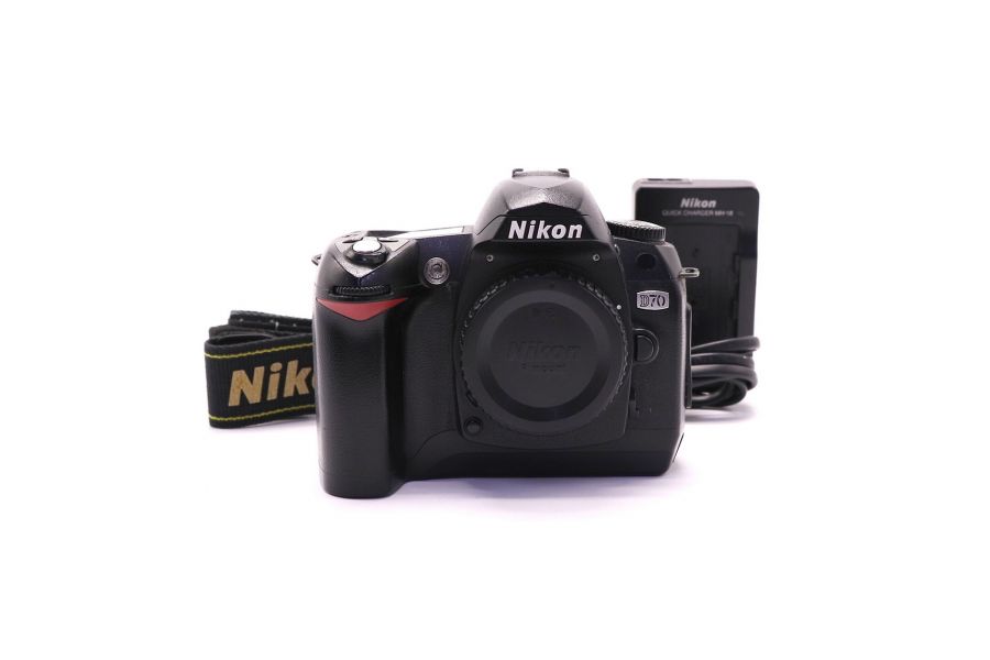Nikon D70 body (пробег 25770 кадров)