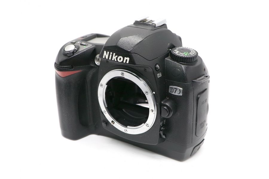 Nikon D70 body (пробег 21210 кадров)