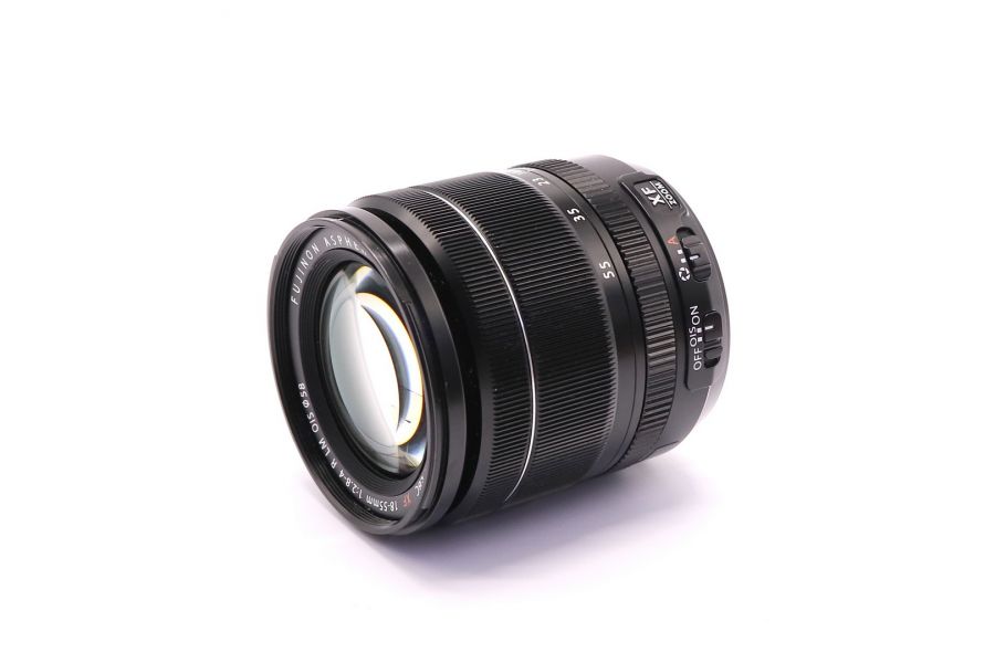Fujifilm XF 18-55mm F2.8-4 R LM OIS в упаковке