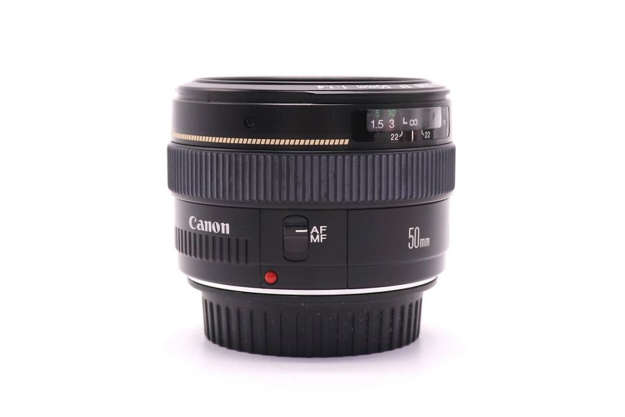 Canon EF 50mm f/1.4 USM в упаковке