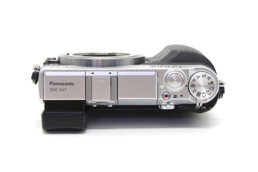 Panasonic Lumix DMC-GX7 body в упаковке (пробег 7000 кадров)