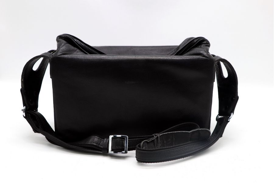 Кофр кожаный Nikon