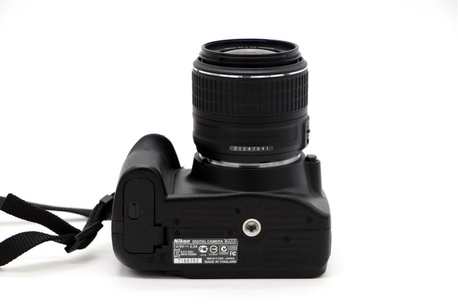 Nikon D3200 kit box new