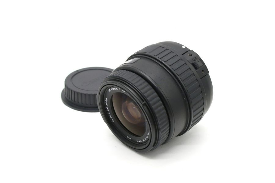 Sigma AF 28-70mm f/3.5-4.5 MC UC Zoom for Canon EF (Japan, 1989)
