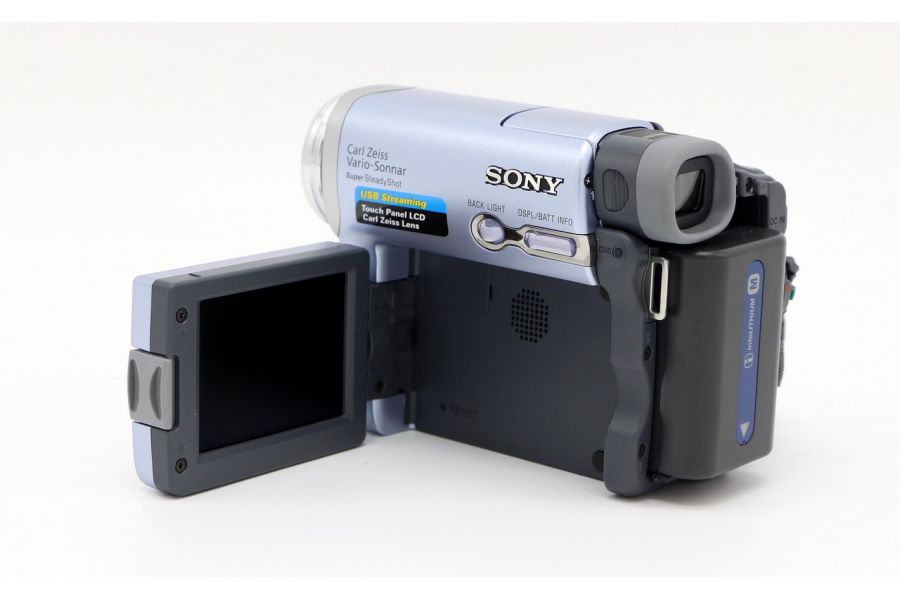 Видеокамера Sony DCR-TRV14E