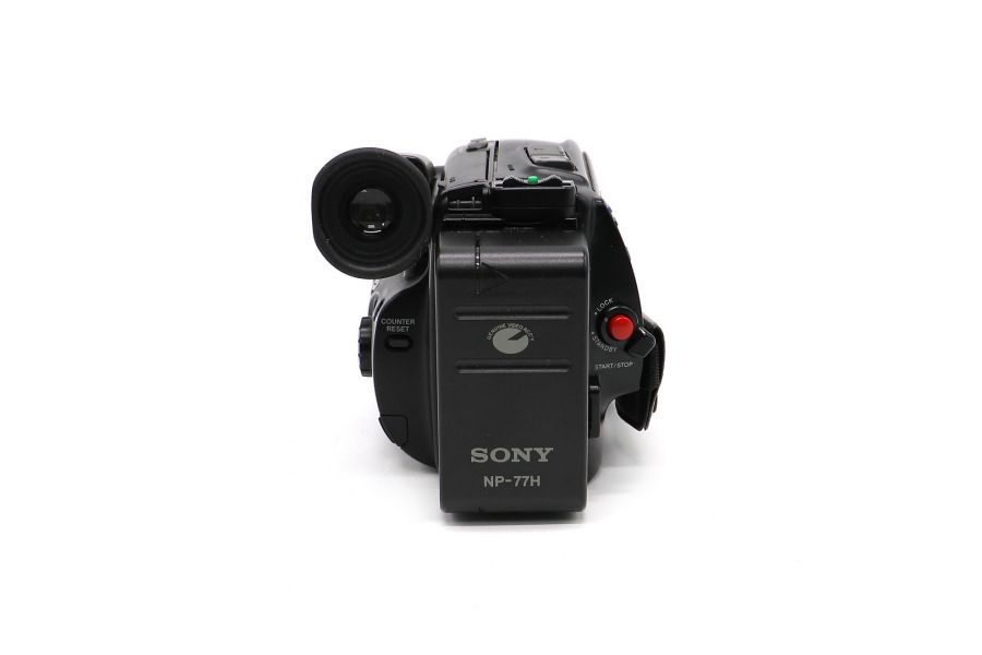 Видеокамера Sony CCD-TR303E