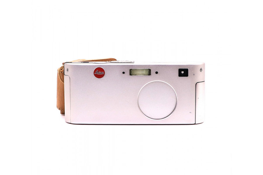 Leica D-Lux в упаковке