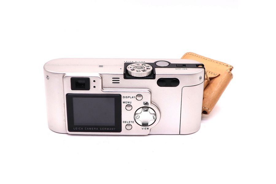 Leica D-Lux в упаковке