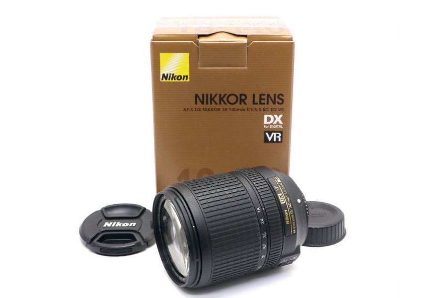 Nikon 18-140mm f/3.5-5.6G ED AF-S VR DX Zoom-Nikkor (Thailand)
