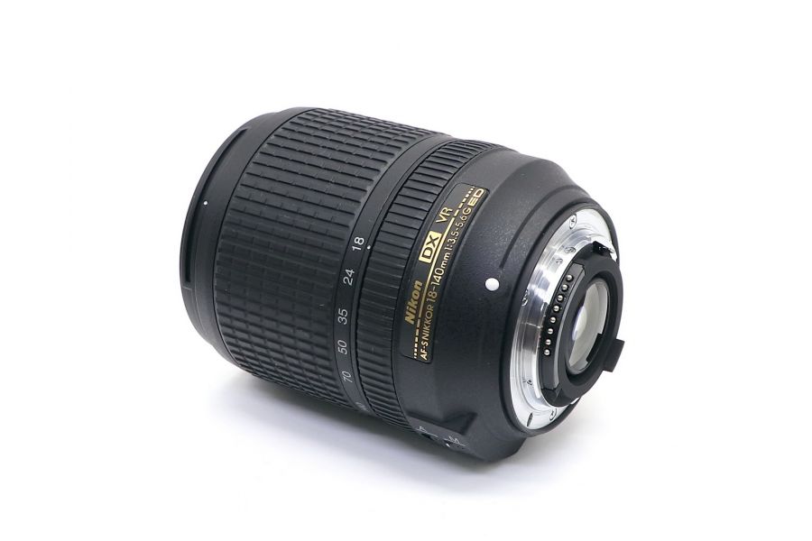 Nikon 18-140mm f/3.5-5.6G ED AF-S VR DX Zoom-Nikkor (Thailand)
