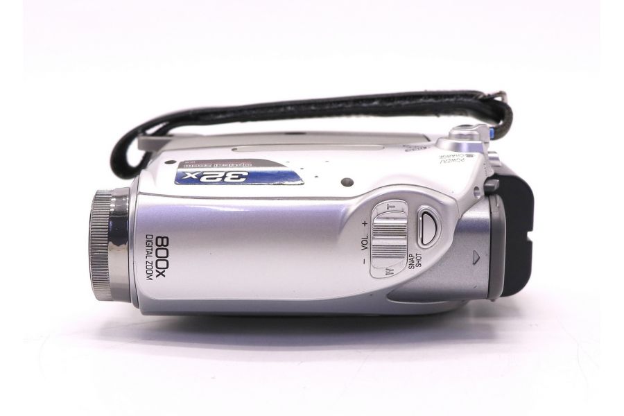 Видеокамера JVC GR-D340