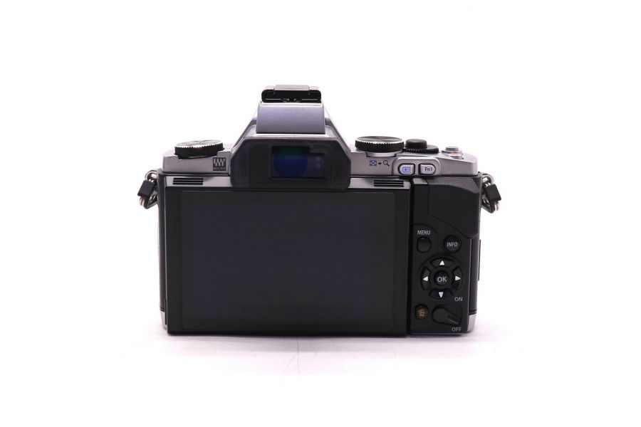 Olympus OM-D E-M5 body (пробег 4500 кадров)