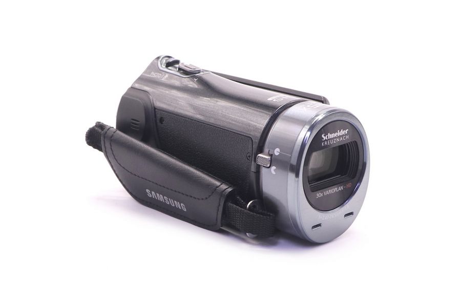 Видеокамера Samsung HMX-H430 в упаковке