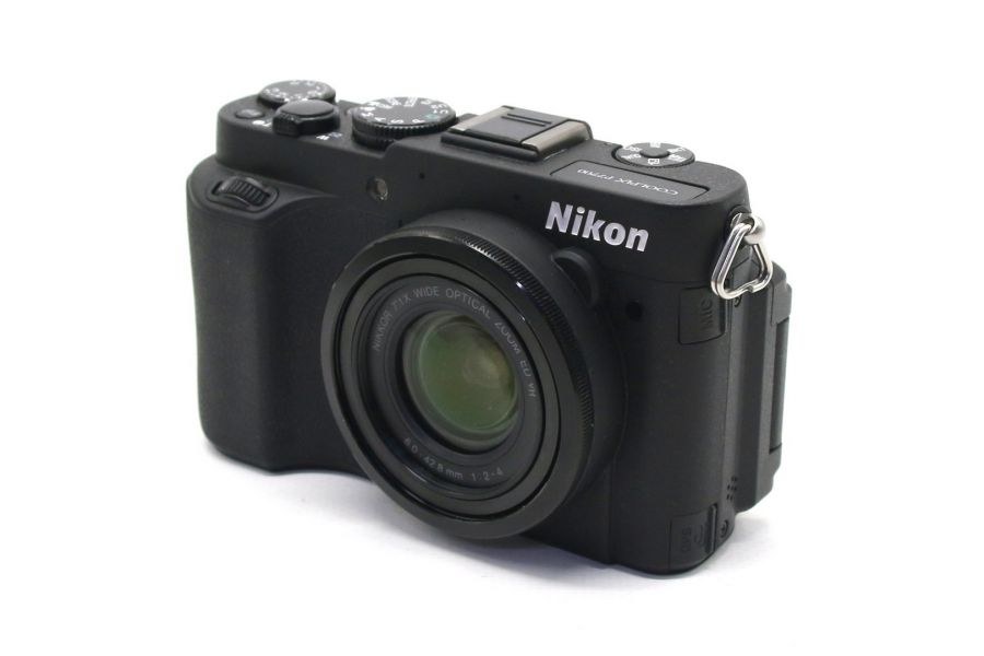 Nikon Coolpix P7700 в упаковке