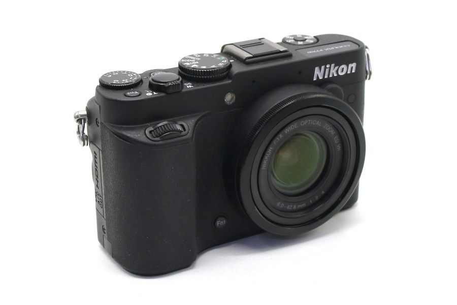 Nikon Coolpix P7700 в упаковке