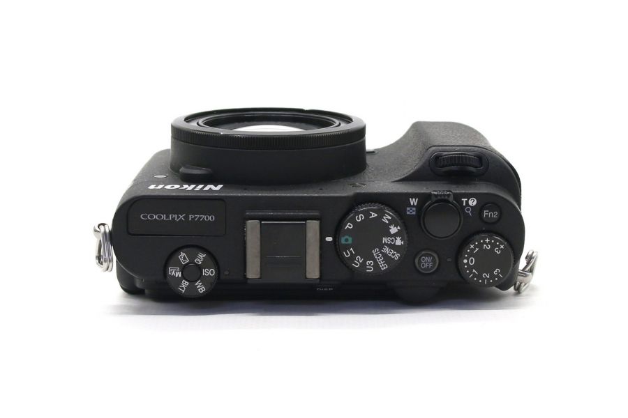 Nikon Coolpix P7700 в упаковке