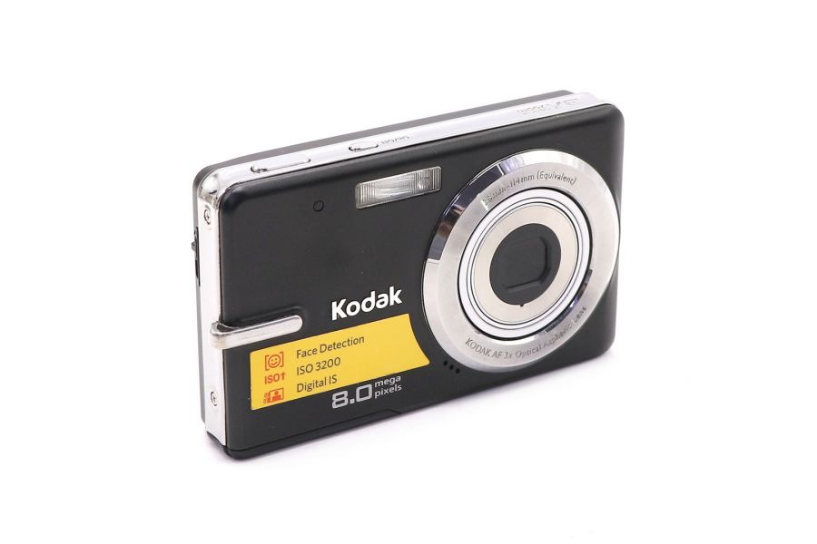 Kodak EasyShare M883 в упаковке