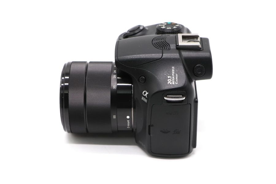 Sony A3000 kit (пробег 4745 кадров)