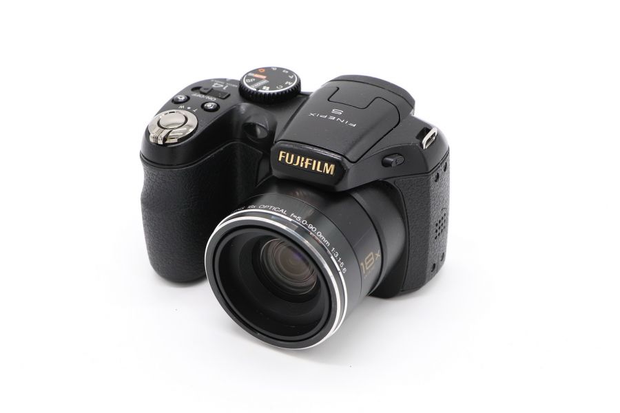 Fujifilm FinePix S2800HD