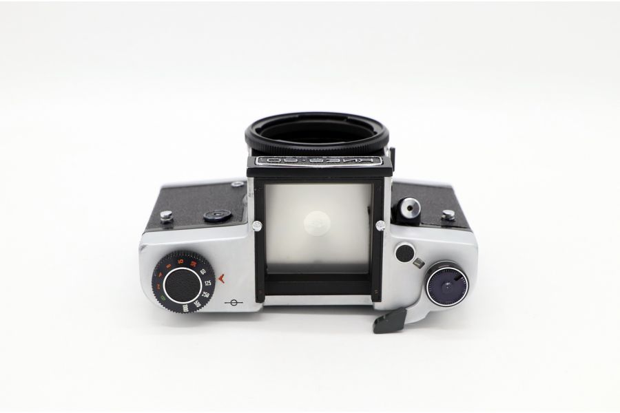 Киев 60 body среднеформатный зеркальный (СССР)