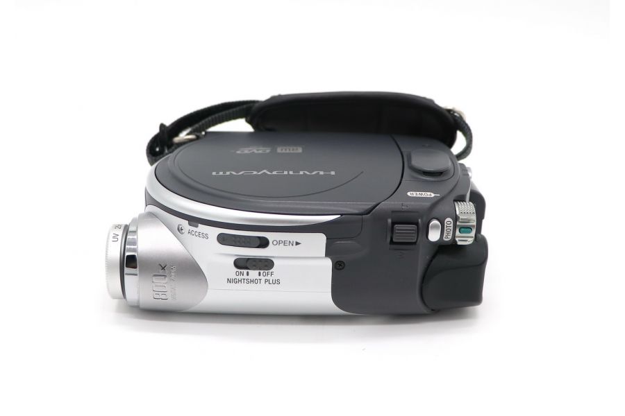 Видеокамера Sony DCR-DVD105E