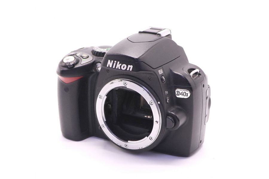 Nikon D40x body (пробег 20810 кадров)