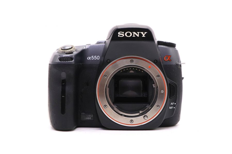 Sony A550 body (пробег 190330 кадров)
