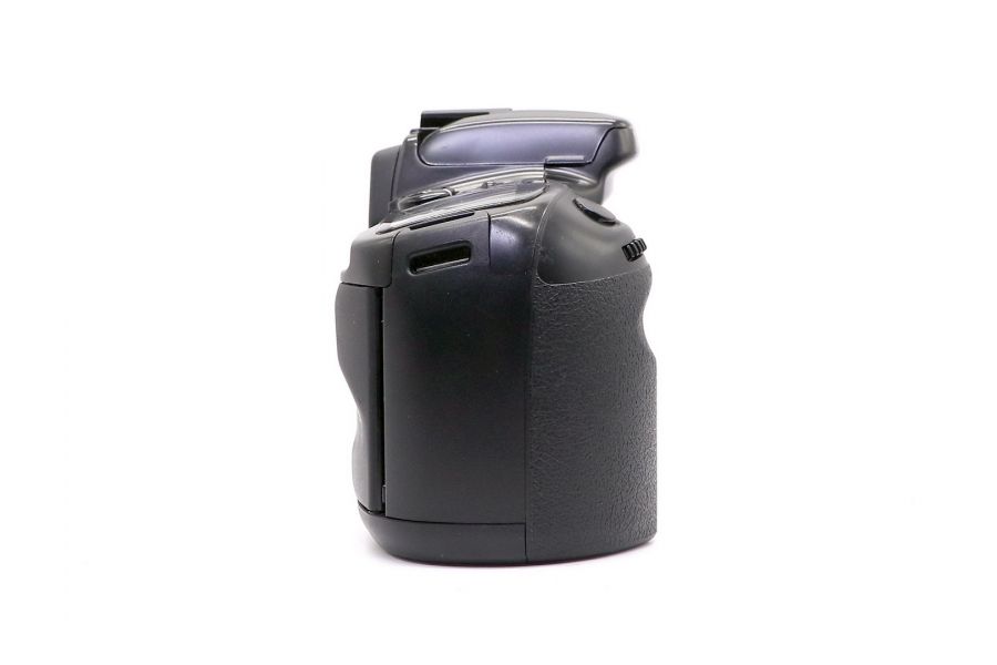 Minolta Dynax 303si body (Japan, 2000)