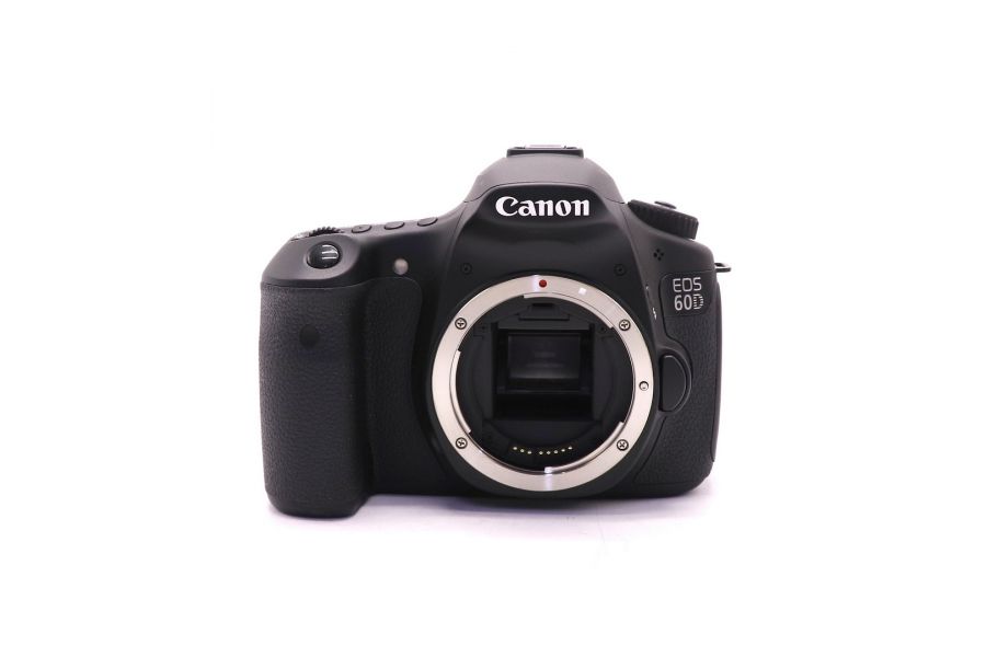 Canon EOS 60D body (пробег 1050 кадров)
