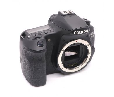 Canon EOS 60D body (пробег 8600 кадров)