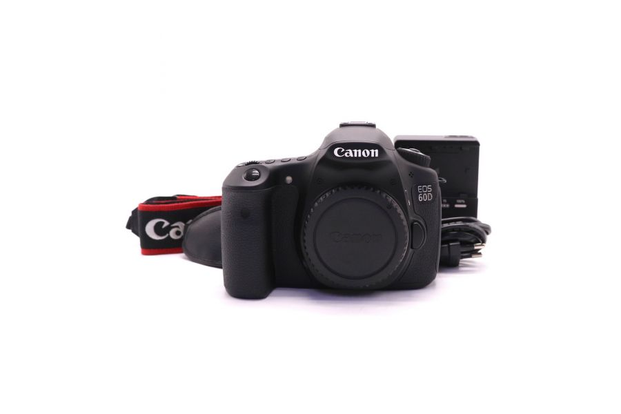 Canon EOS 60D body (пробег 1050 кадров)