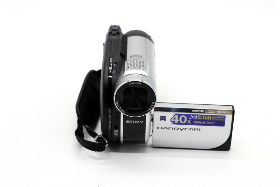 Видеокамера Sony DCR-DVD115E