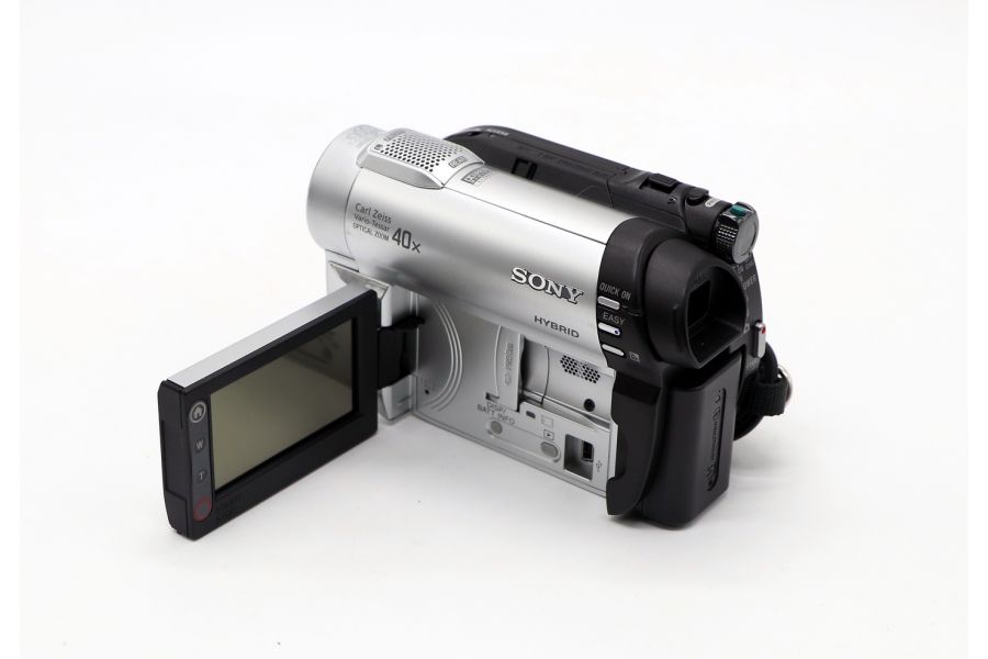 Видеокамера Sony DCR-DVD115E