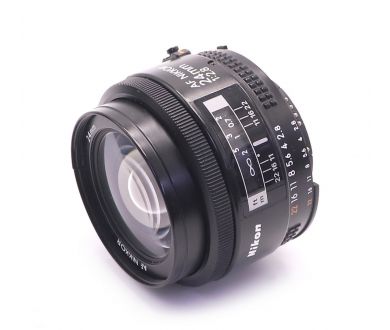 Nikon 24mm f/2.8D AF Nikkor б.