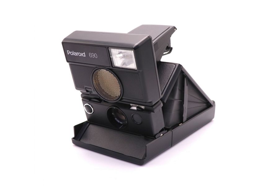 Polaroid 690 SLR Instant Film Camera в упаковке