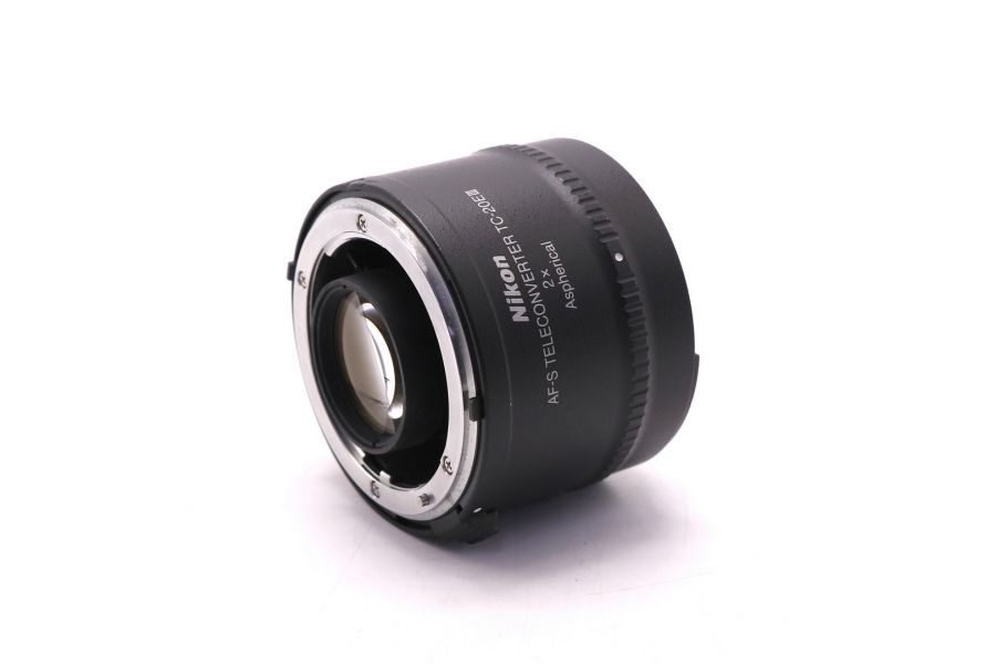 Телеконвертер Nikon AF-S TC-20E III