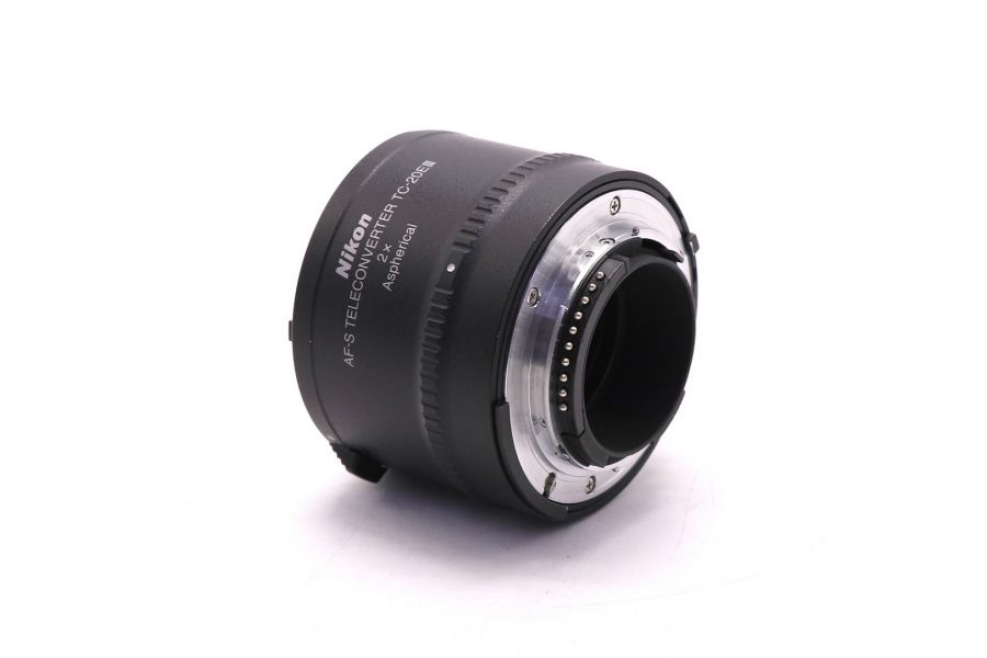 Телеконвертер Nikon AF-S TC-20E III