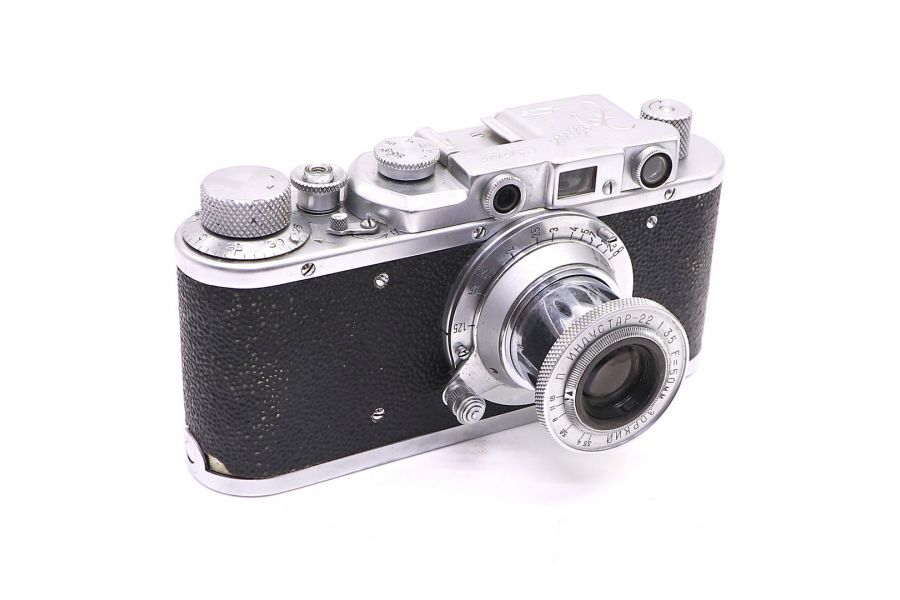 Зоркий + Индустар-22 ранний (СССР, 1950)